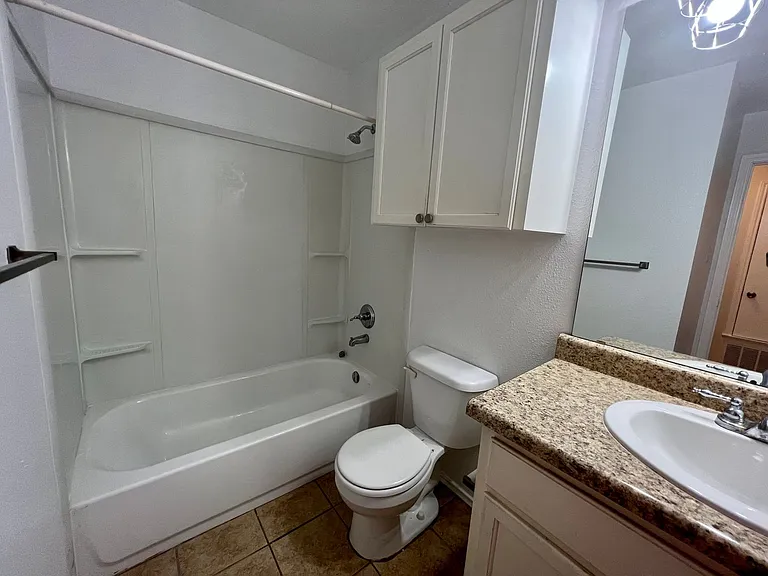 810 Station St — Photo 20