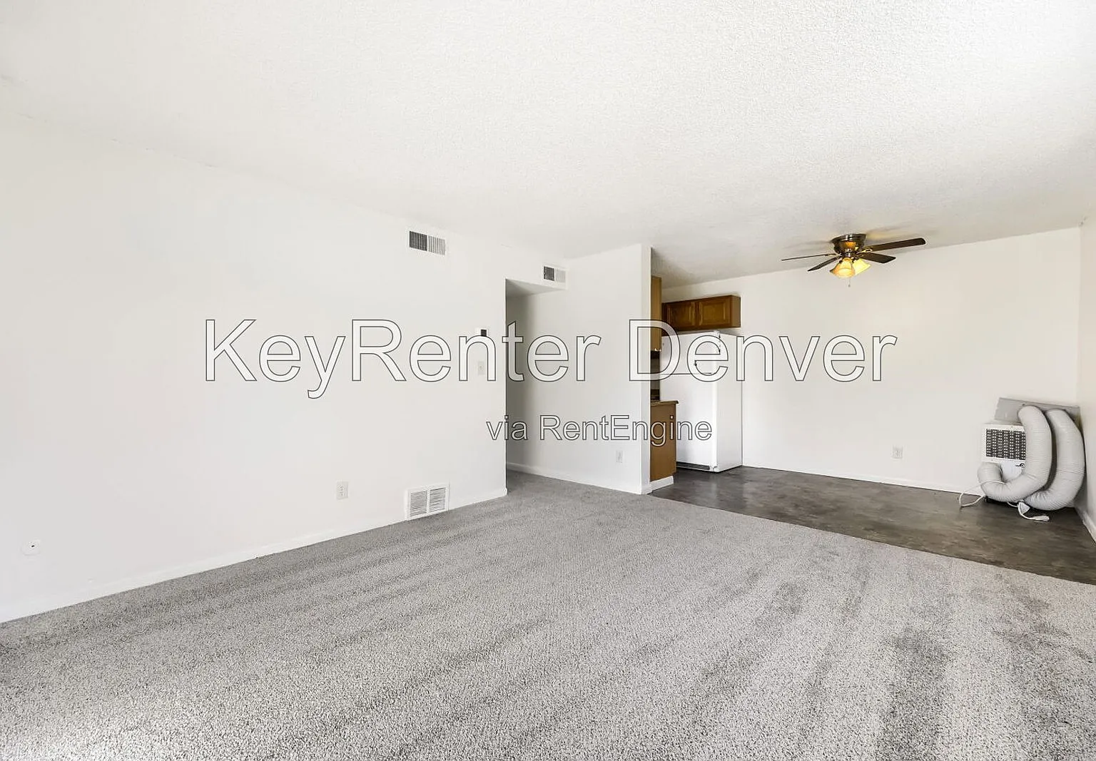2 bed, 2.0 bath, 912 sqft, $1,200 — Photo 4
