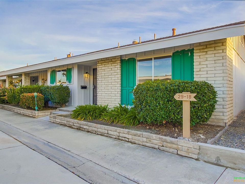 2nd image of 3615 Vista Bella Unit 18