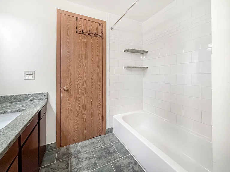 7214 W Wrightwood Ave #2N — Photo 15