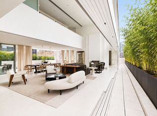 Cast Iron House, New York, NY 10013