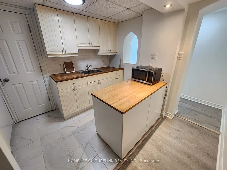 46 Stansbury Cres N #BASEMENT — Photo 5
