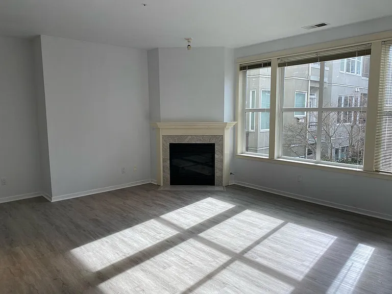 10045 NE 1st St #220 — Photo 4