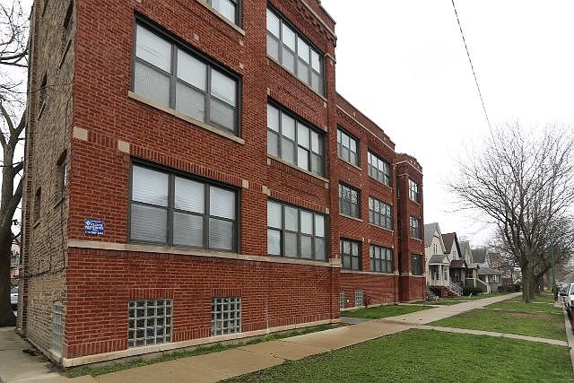 1st image of 3825 N Drake Ave #02