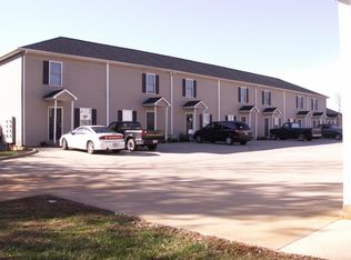 120 Cardinal Ct, Cleveland, GA 30528