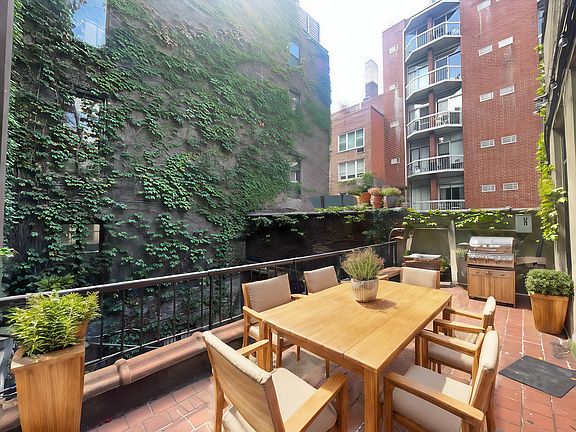 4th image of 144 Bleecker St #2