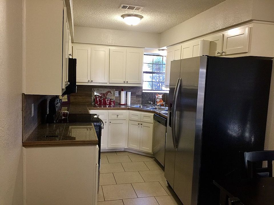 1st image of 205 N Cottonbelt Ave