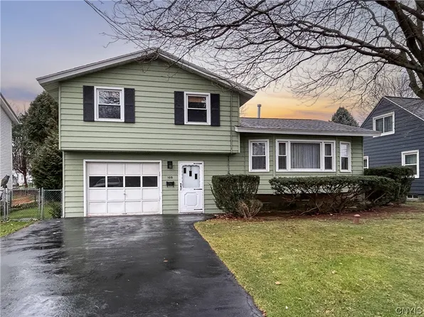 105 Rose Lane Ter, Syracuse, NY 13219