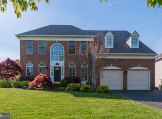 15051 Stillfield Pl, Centreville, VA 20120