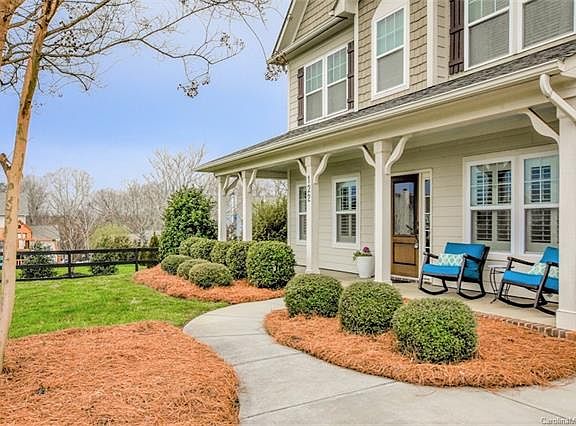5th image of 122 Rockridge Point Dr