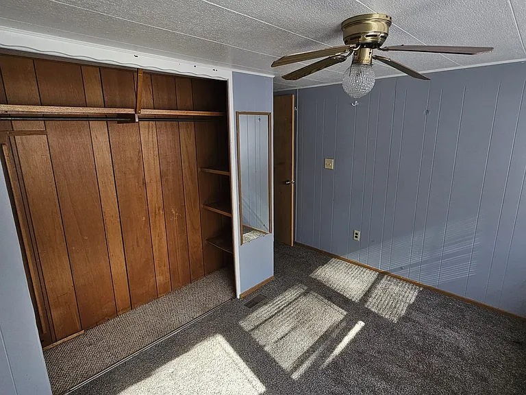 4740 Ellsworth Ln #4740 — Photo 16