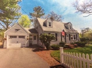 852 Summer St, Lynnfield, MA 01940