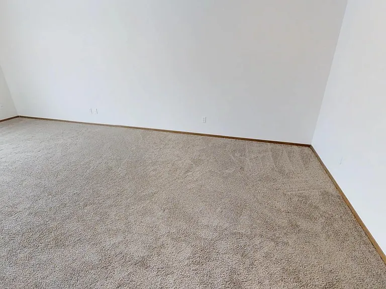 235 Sinclair Ave — Photo 6