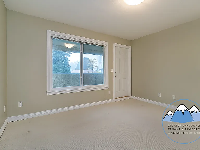 901 Cliff Ave — Photo 16