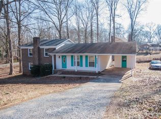 6655 El Rancho Dr, Rural Hall, NC 27045