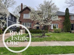 557 Neff Rd, Grosse Pointe, MI 48230