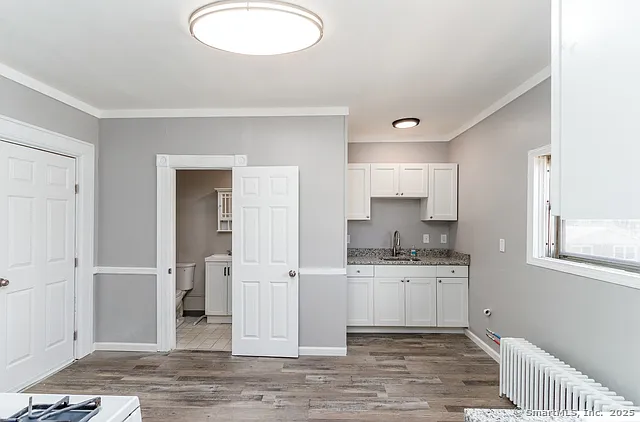67 Avon Ave #2 — Photo 7