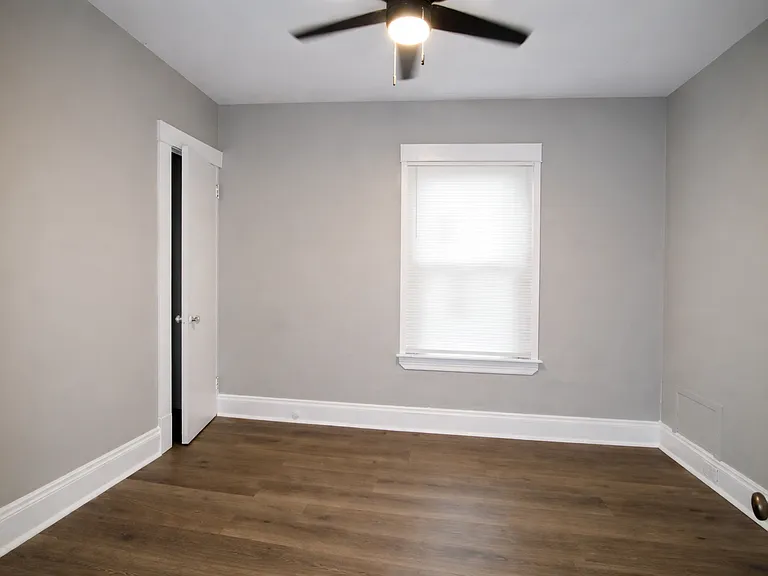 10514 Mount Auburn Ave #1 — Photo 7