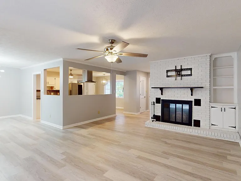 8 Shadow Dr — Photo 16