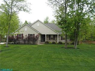 69 Buckeye Dr, Powell, OH 43065
