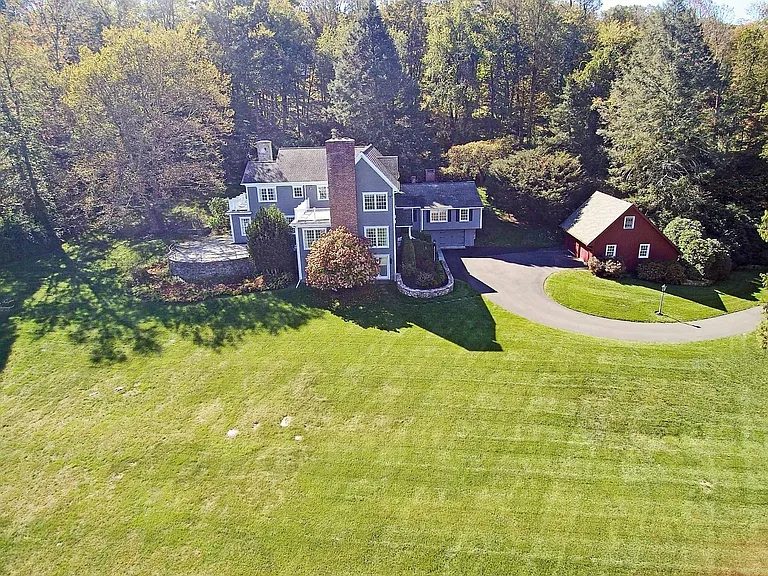 36-40 Fox Run Rd — Photo 1