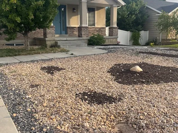 292 E Winchester Dr S, Springville, UT 84663