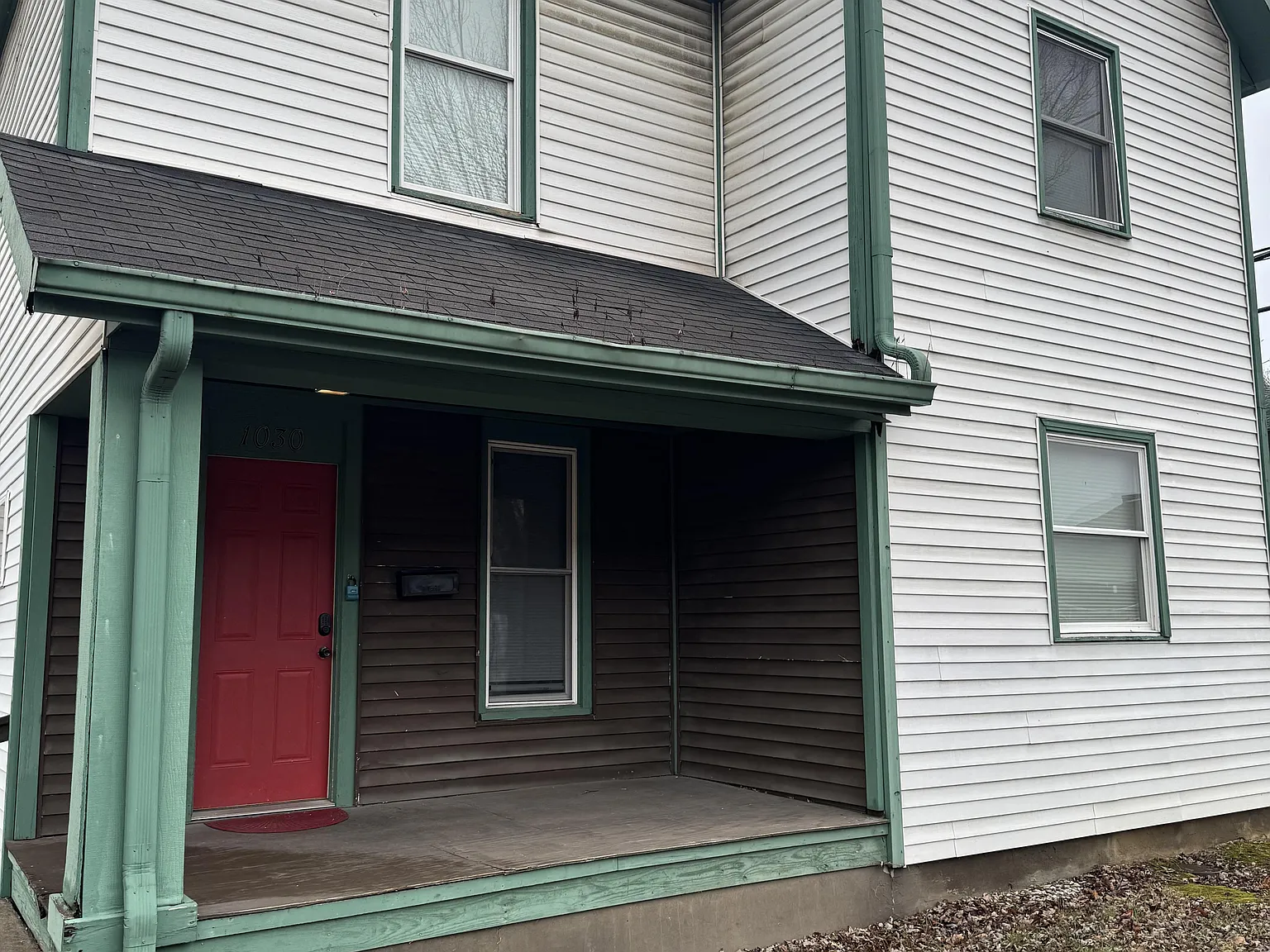4 bed, 2.5 bath, 1650 sqft, $754 — Photo 3