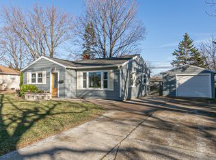 2156 Vinland St, Oshkosh, WI 54901