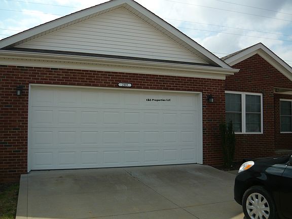 2nd image of 209 Ashkirk Ln
