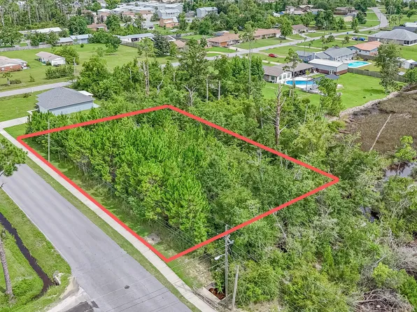 Wallace Rd, Panama City, FL 32404