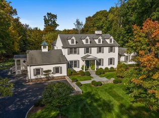 71 Gerrish Ln, New Canaan, CT 06840