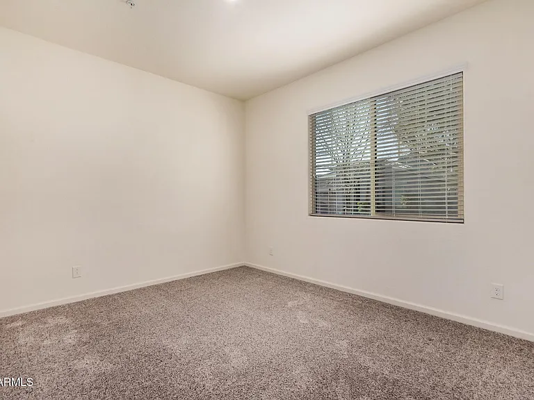 21255 W Ashland Ave — Photo 39