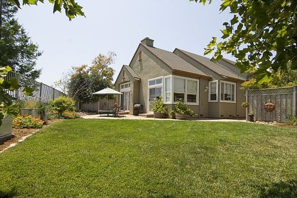 1st image of 18 Makena Ct