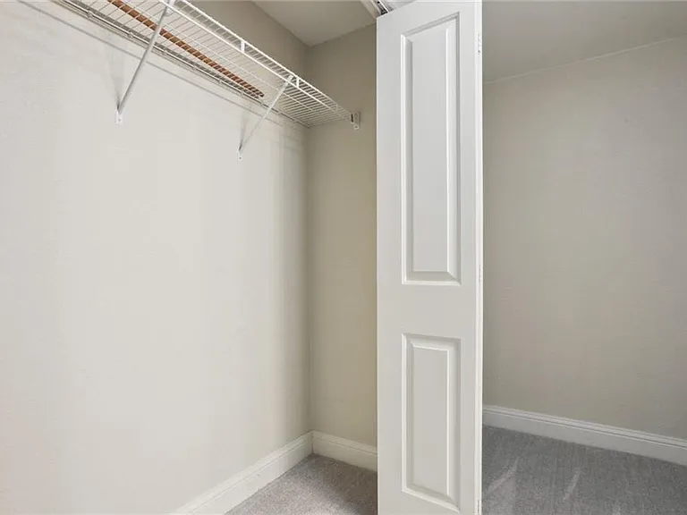 700 E 8th St #5B — Photo 14