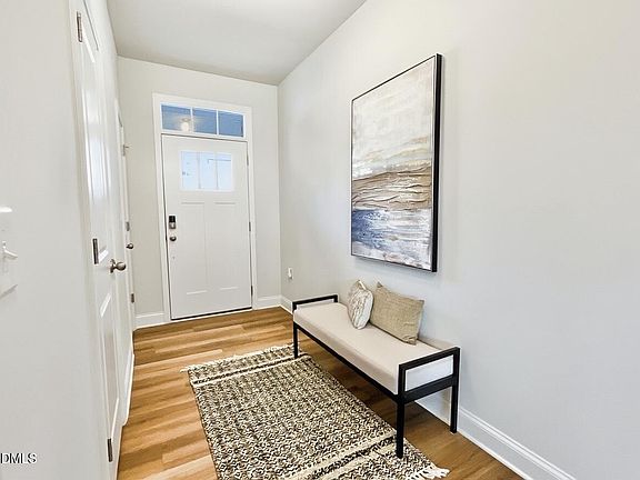 2nd image of 1135 Longitude Dr
