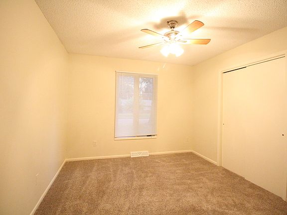 5th image of 2460 S Dollison Ave