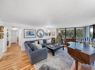 4000 Towerside Ter APT 301, Miami, FL 33138
