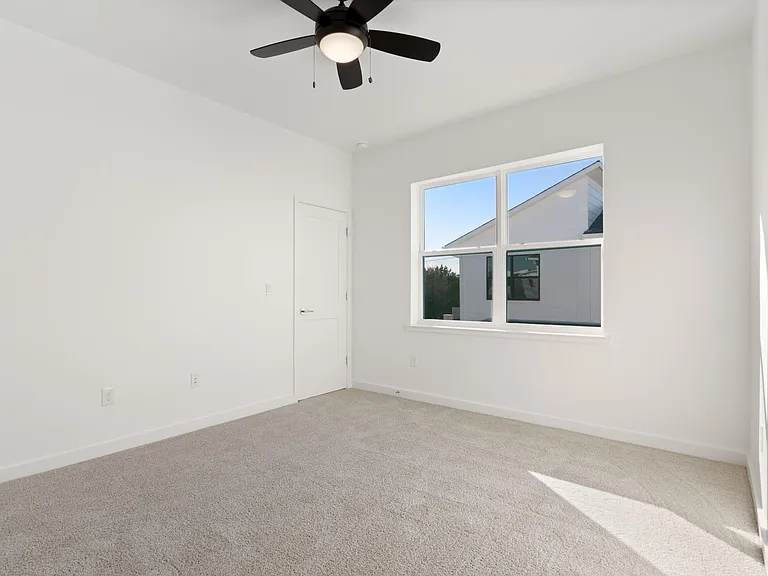 7601 Cooper Ln #4 — Photo 21
