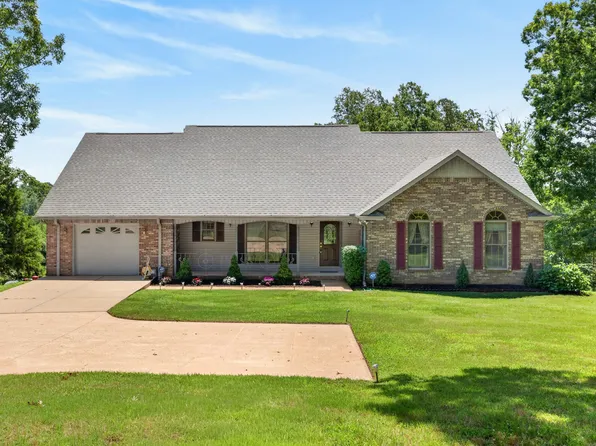 197 Boat Dock Rd, Dover, TN 37058