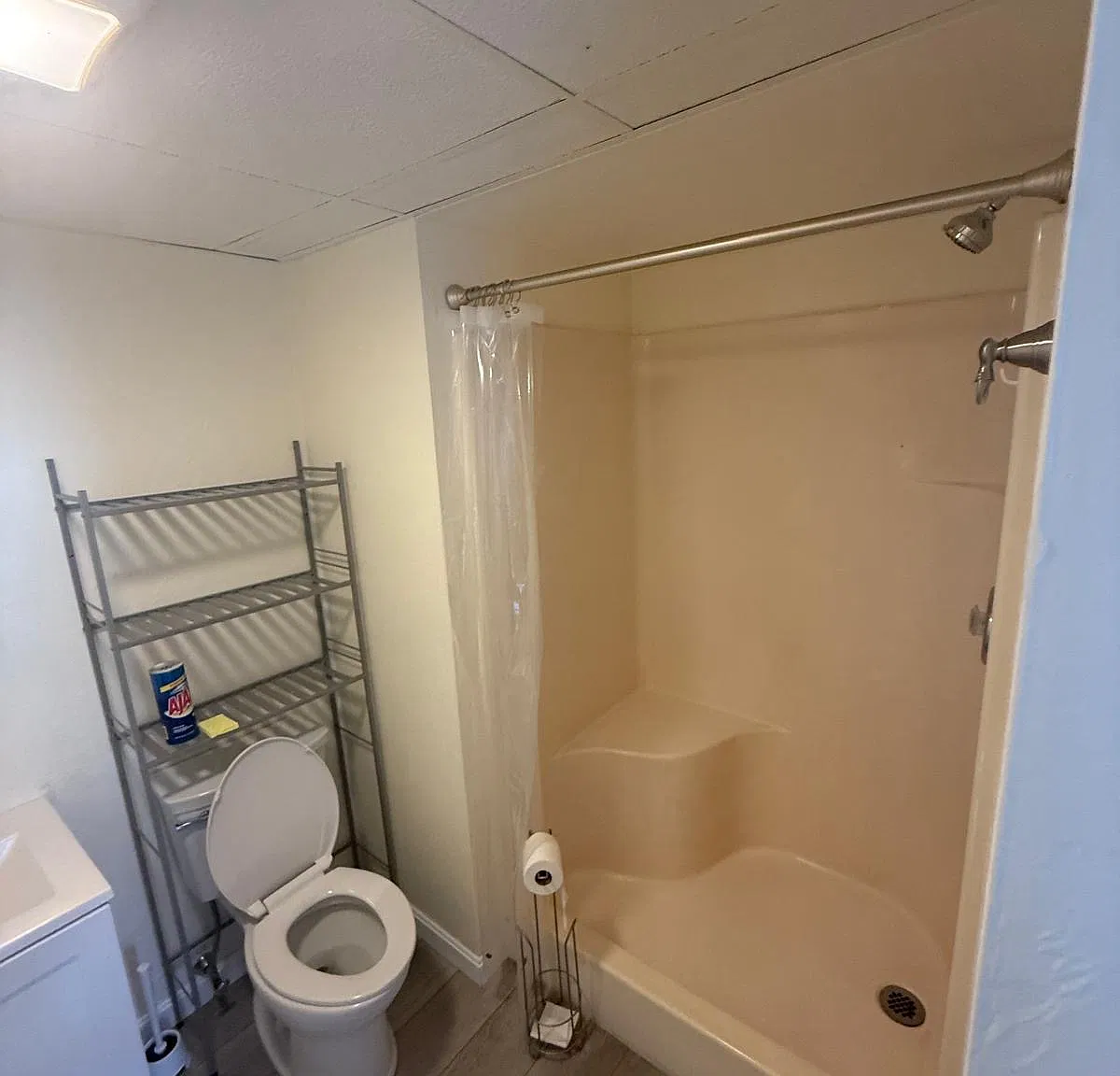 1 bed, 660 sqft, $1,550 — Photo 2