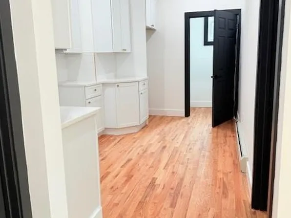 530 45th Street image 10 of 36