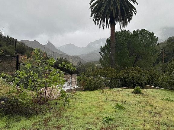 5th image of 28923 Crags Dr