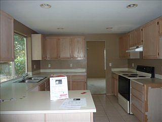 2nd image of 4200 Arbor Ct SE