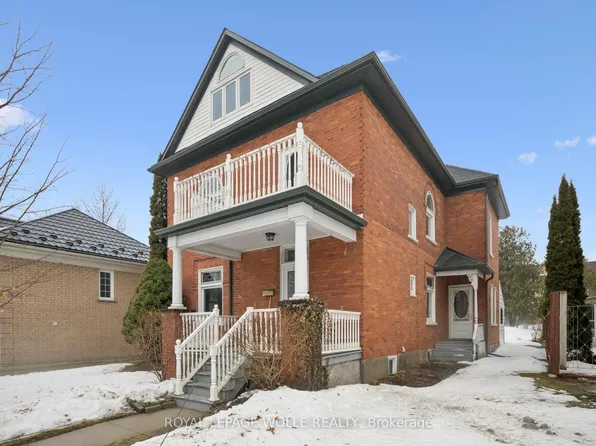 10 Hampton St, Woolwich, ON N3B 1X7