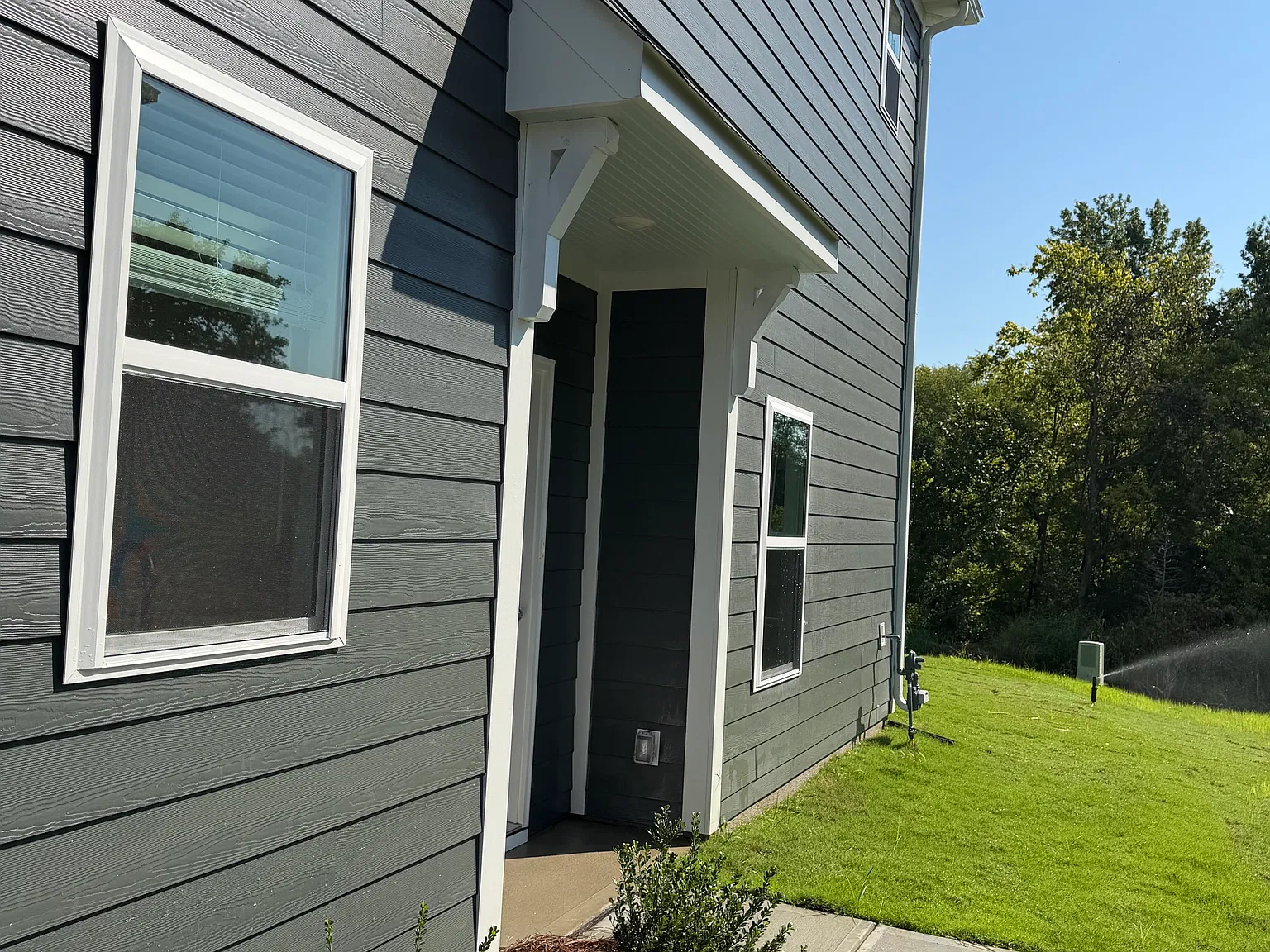 3 bed, 1787 sqft, $2,350 — Photo 3