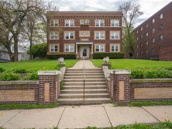 3612 Ingersoll Ave, Des Moines, IA 50312