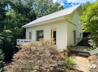 6 Club St, Asheville, NC 28801