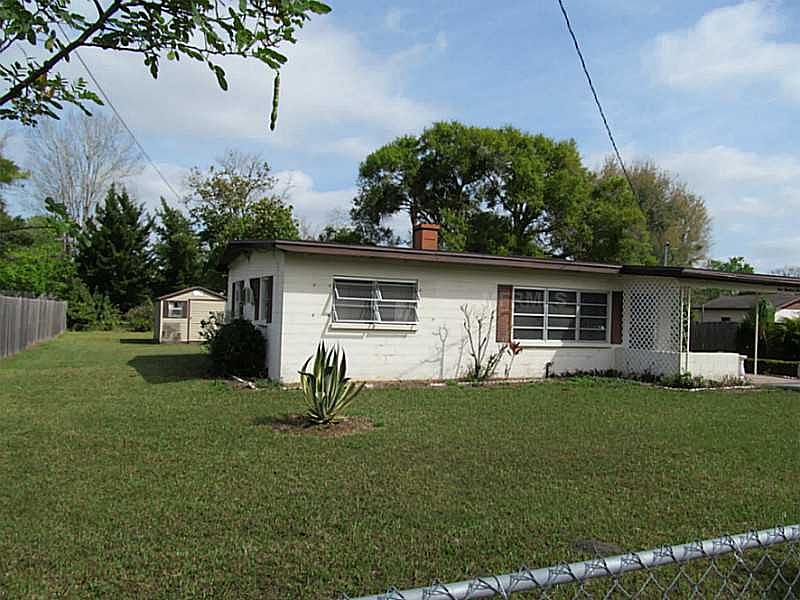 1st image of 107 W Pierce Ave