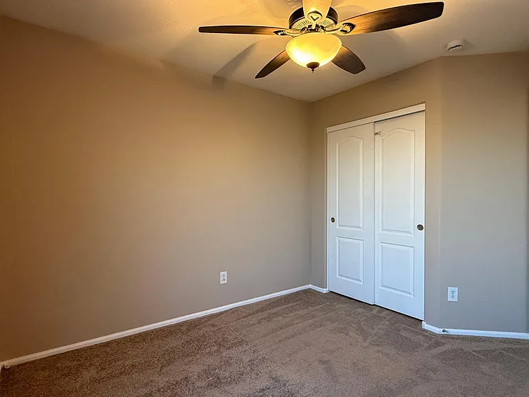 4533 S 236th Dr — Photo 20