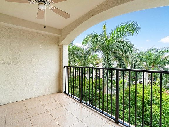 4th image of 2409 Tuscany Way